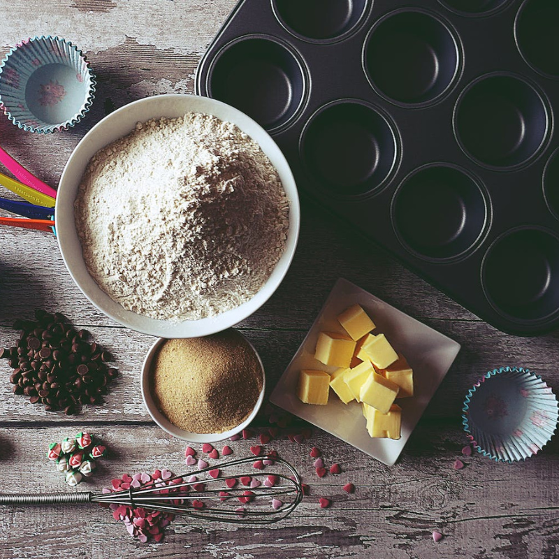 Baking Made Easy: Time-Saving Bakeware for Busy Home Cooks